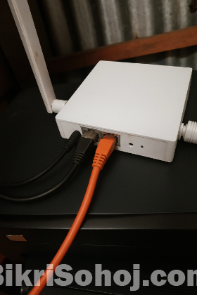 TP-Link TL-WR820N Wi-Fi Router For Sale
